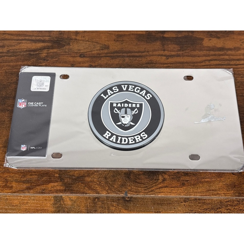 NFL Las Vegas Raiders Die Cast License Plate Chromed Metal Silver Black 33883